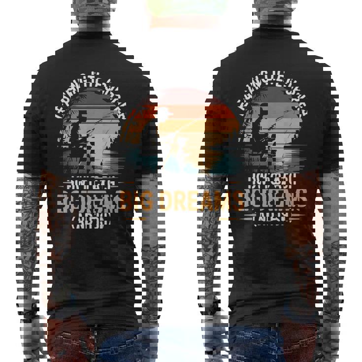 Fishing Dad How Catch Big Dreams 面白い父の日のギフト メンズTシャツ バックプリント