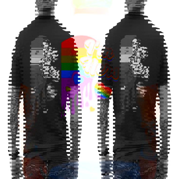 I'm Hers &He's Mine 虹のハート Lgbtq プライド デザイン メンズTシャツ バックプリント