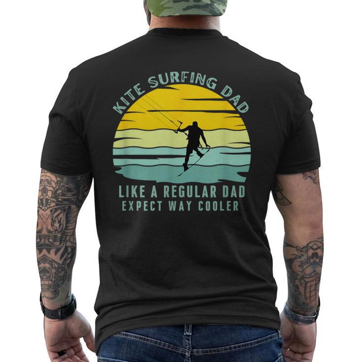 Kiteurfing Dad Amateur De Kitesurf Pour Père Kitesurfer T-shirt imprimé au dos