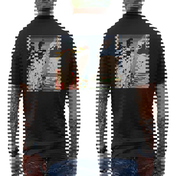 Lady Yelling At Cat Meme メンズTシャツ バックプリント