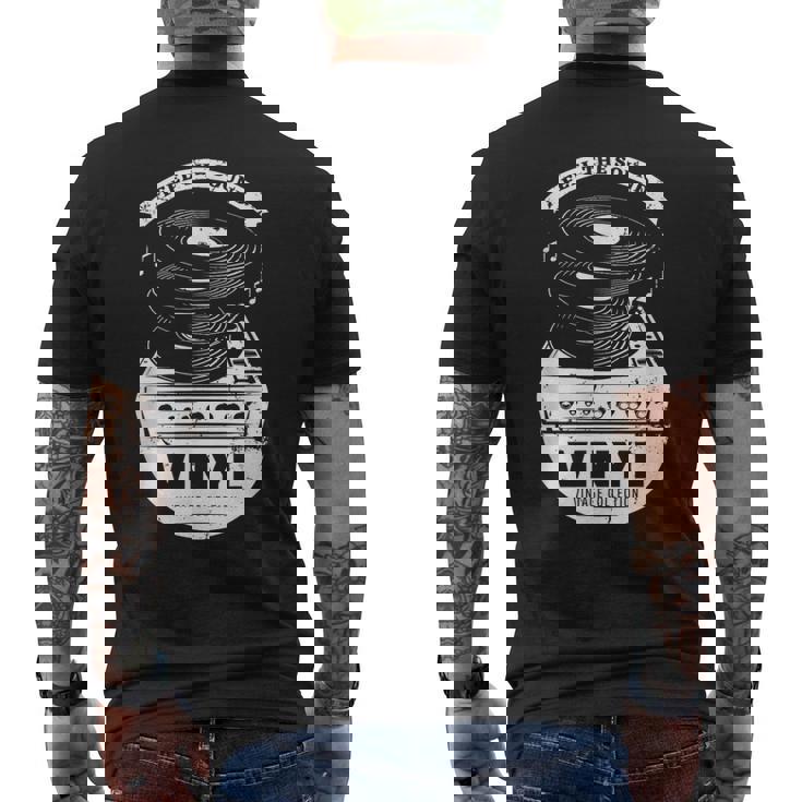 Music Is My Universe レトロなビニールレコードでサウンドを感じる メンズTシャツ バックプリント