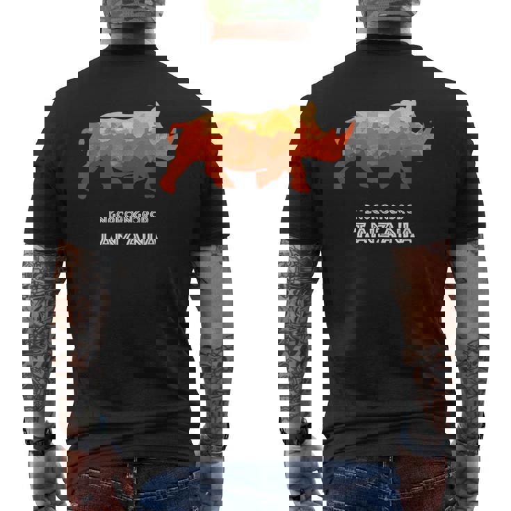 Ngorongoro タンザニア サファリ国立公園 ゲーム リザーブ サイ メンズTシャツ バックプリント