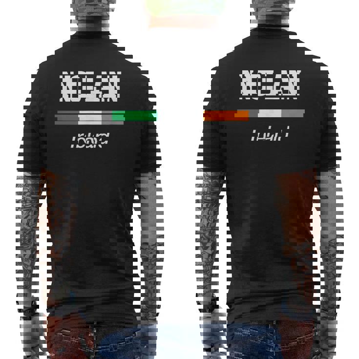 Nolan Irish Family Name 聖パトリックデー アイルランド国旗 メンズTシャツ バックプリント