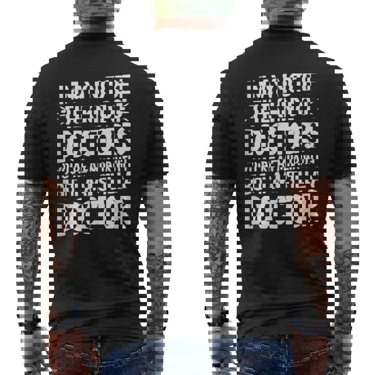 Not Your Typical Doctor Buttill A Doctor メンズTシャツ バックプリント