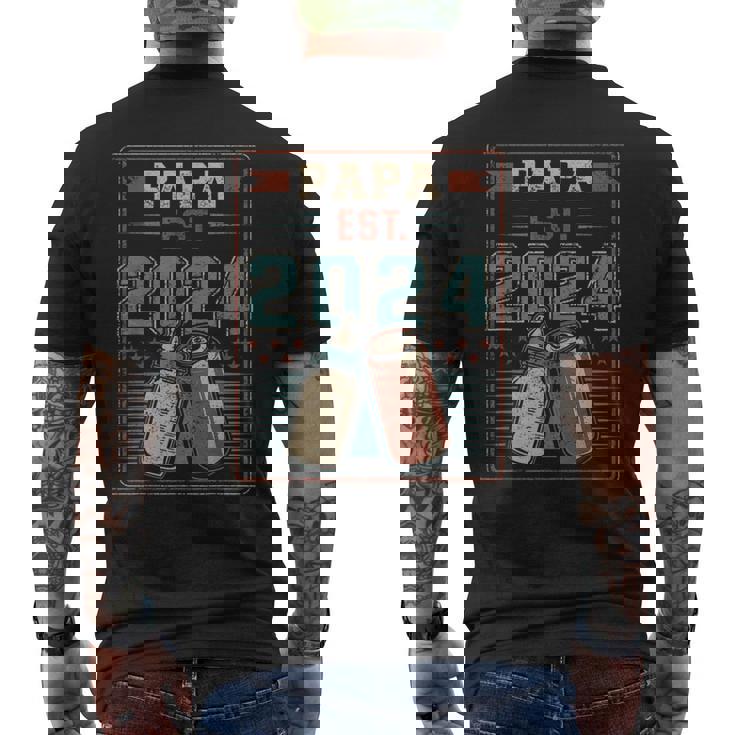 Papa Est 2024 初めてのパパ 父の日 新しい父親の父性 メンズTシャツ バックプリント