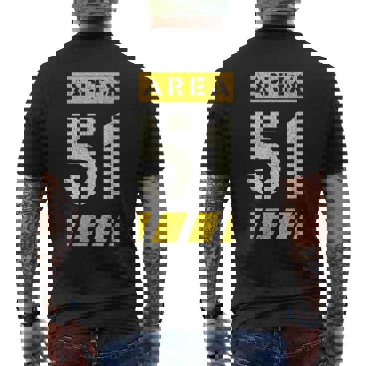 Roswell Ufo エイリアンエリア 51 秋の都市 ニューメキシコ メンズTシャツ バックプリント