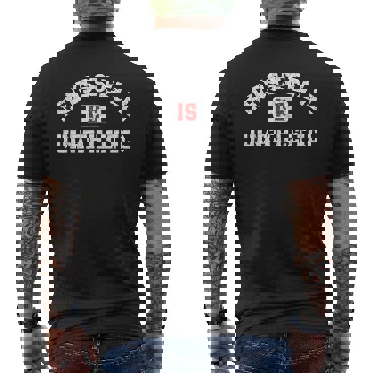 Russell Is Unathletic ユーモラスなアスリート プットダウン メンズTシャツ バックプリント