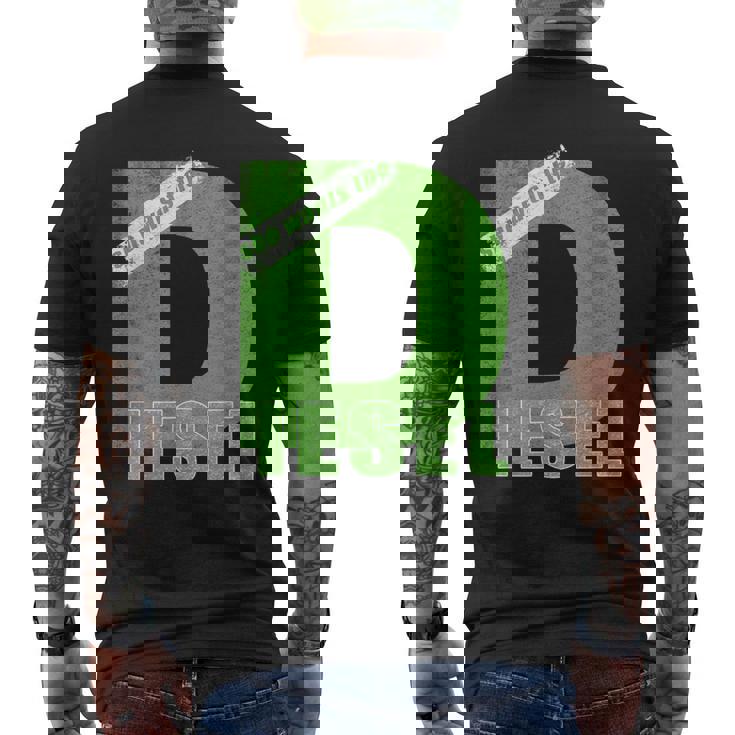 She Wants The Diesel Truck愛好家 メンズTシャツ バックプリント