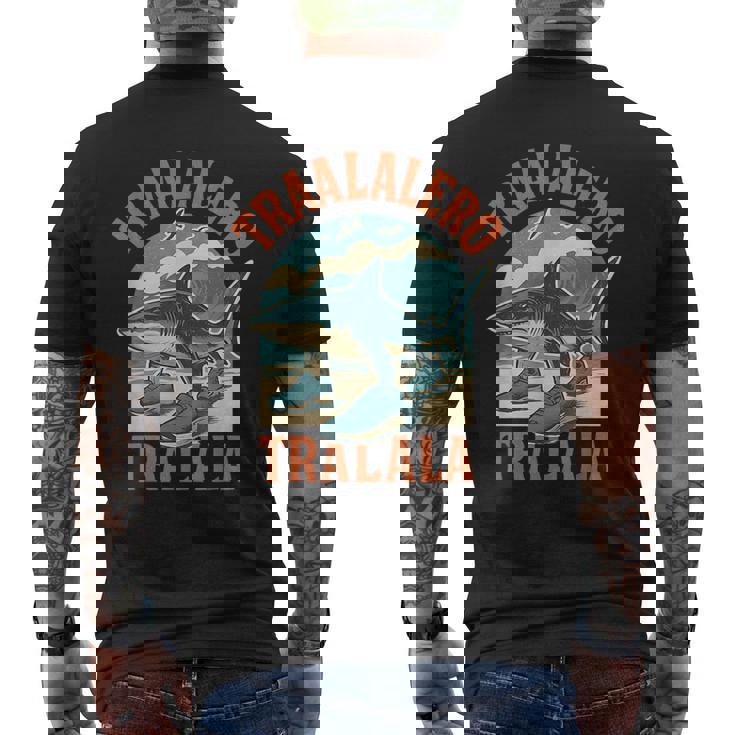 Tralalero Tralala イタリアンブレインロットミーム メンズTシャツ バックプリント