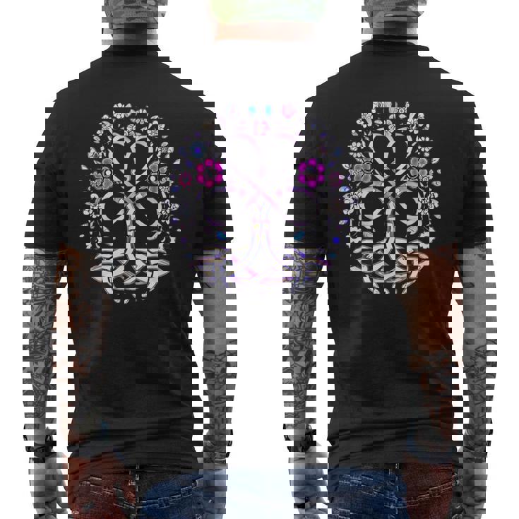 Triquetta ケルティック 保護ルーン 花とハート メンズTシャツ バックプリント