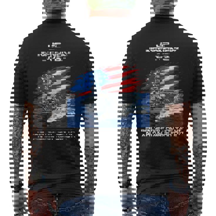 Uss インデペンデンス Cv 62 空母 退役軍人 アメリカ国旗 メンズTシャツ バックプリント