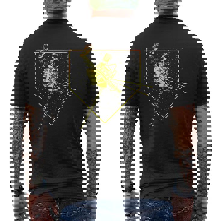Voyager 宇宙探査機 太陽系 天文学 メンズTシャツ バックプリント