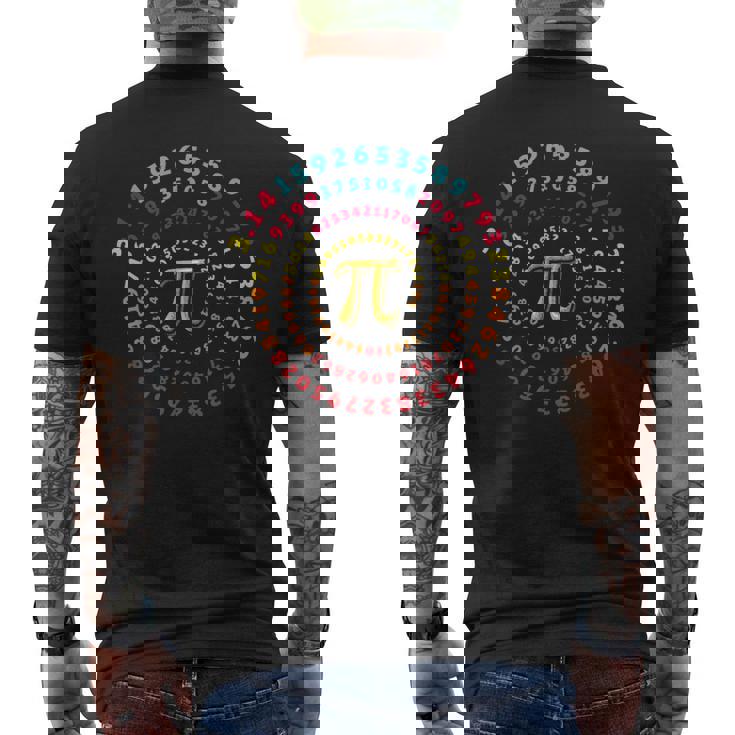 おかしい円周率日スパイラル 314 円周率記号数学教師 メンズTシャツ バックプリント