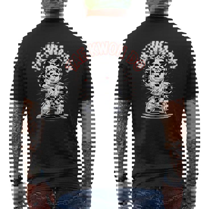 かわいいパンダのテコンドー 面白い韓国mma Tkd メンズTシャツ バックプリント