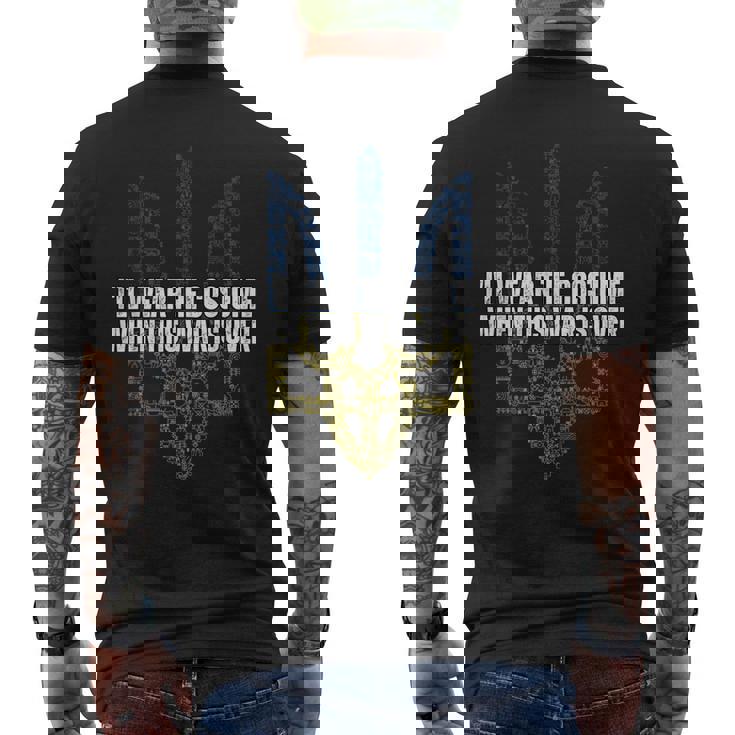 この戦争が終わったら衣装を着てやる メンズTシャツ バックプリント