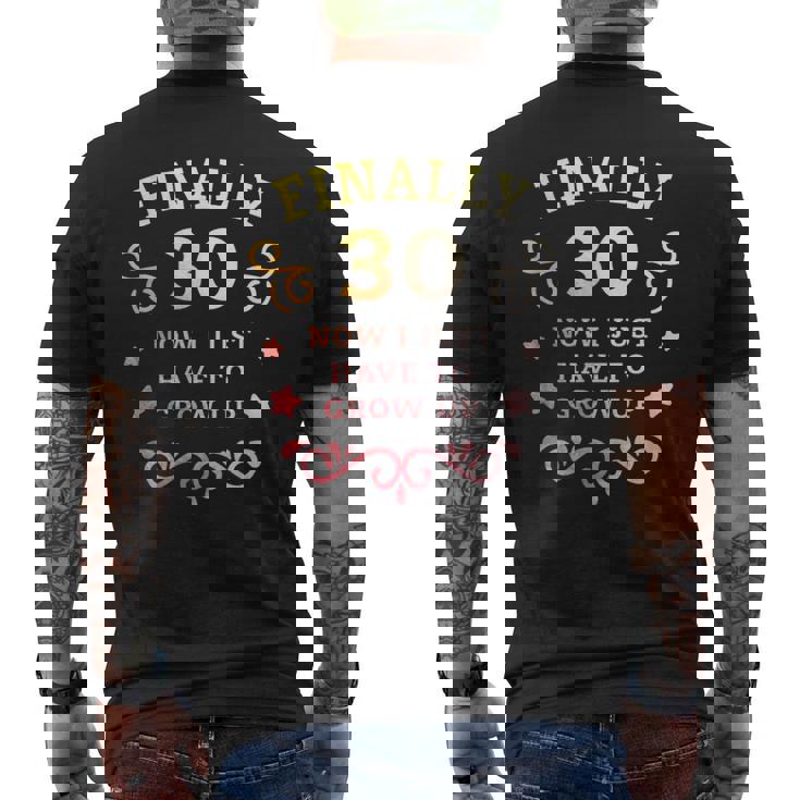 ついに30歳になった今は大人になるしかない ヴィンテージ 30歳の誕生日 メンズTシャツ バックプリント