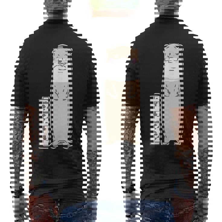 ゆるカワウソさん（Aタイプ）コツメカワウソ【どうぶつフレンズ】動物 ゆるくて かわいい イラスト メンズTシャツ バックプリント