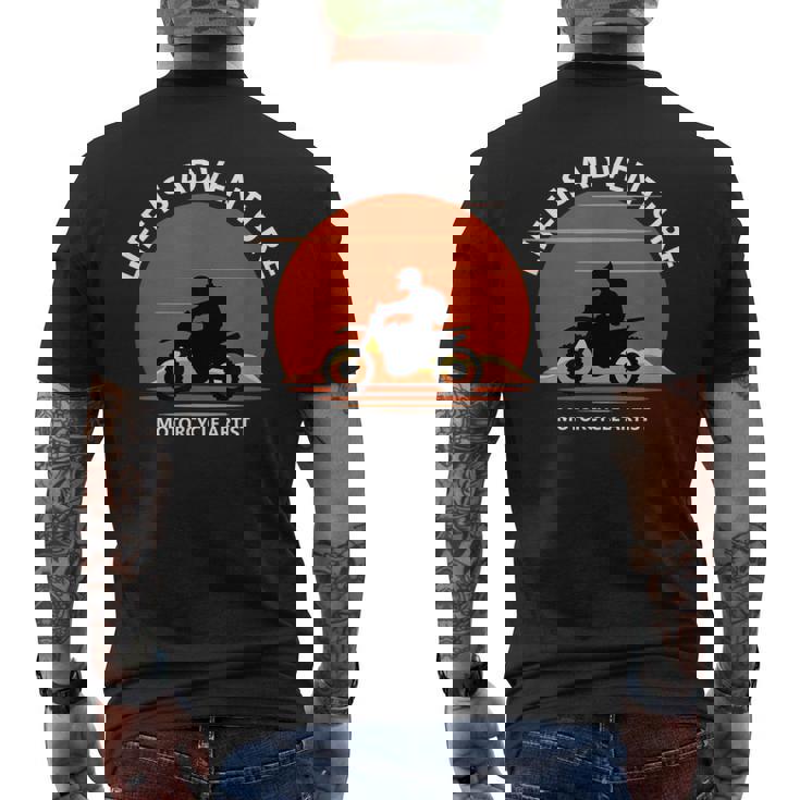 アドベンチャー バイク おもしろ オフロードバイク 人生は冒険だ ツーリング イラスト メンズTシャツ バックプリント