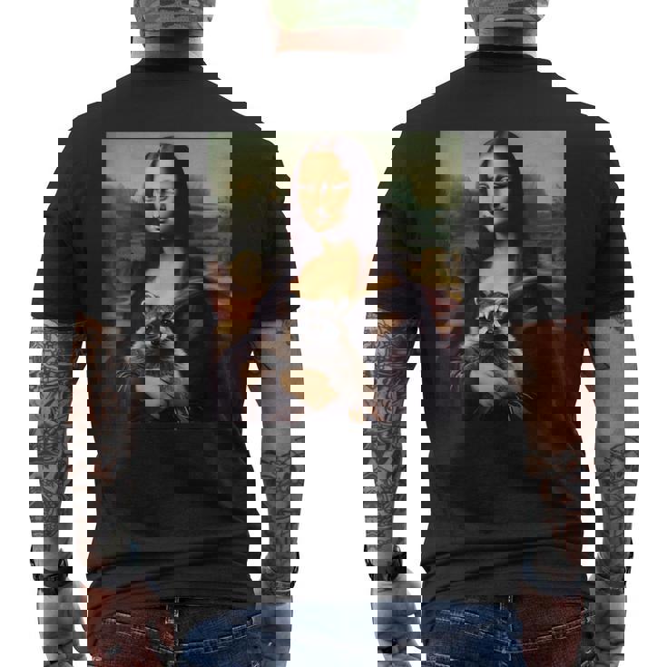 アライグマとモナリザ メンズTシャツ バックプリント