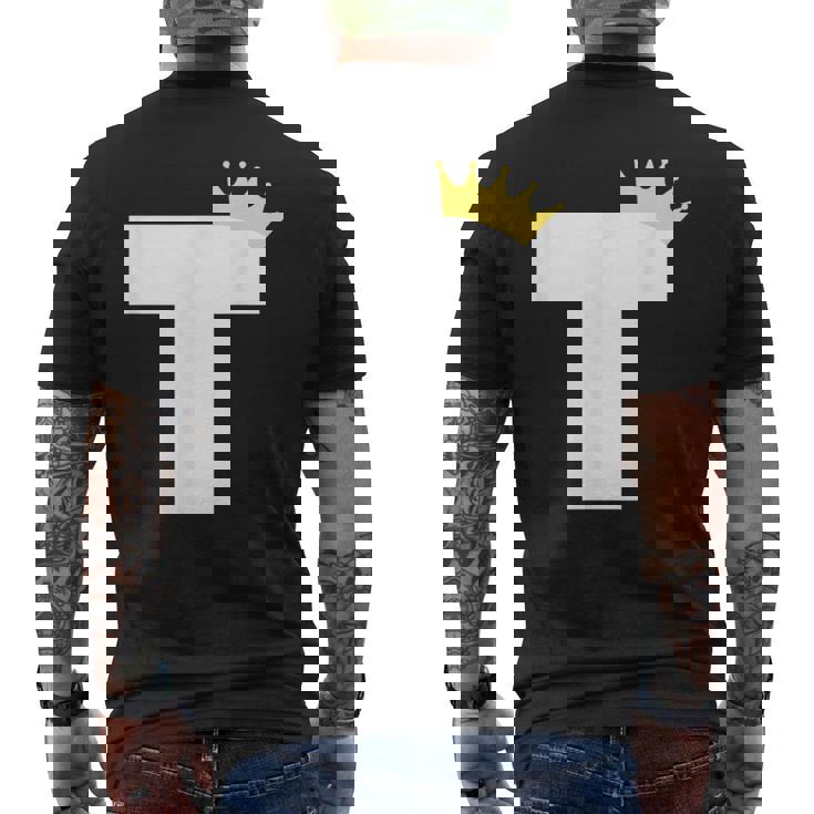 アルファベット T 大文字モノグラム イニシャル キング クイーン クラウン メンズTシャツ バックプリント