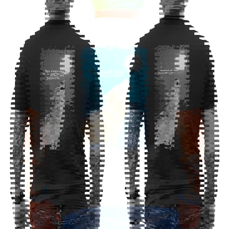 イエローストーン国立公園 オオカミのお土産 記念品 ギフト メンズTシャツ バックプリント