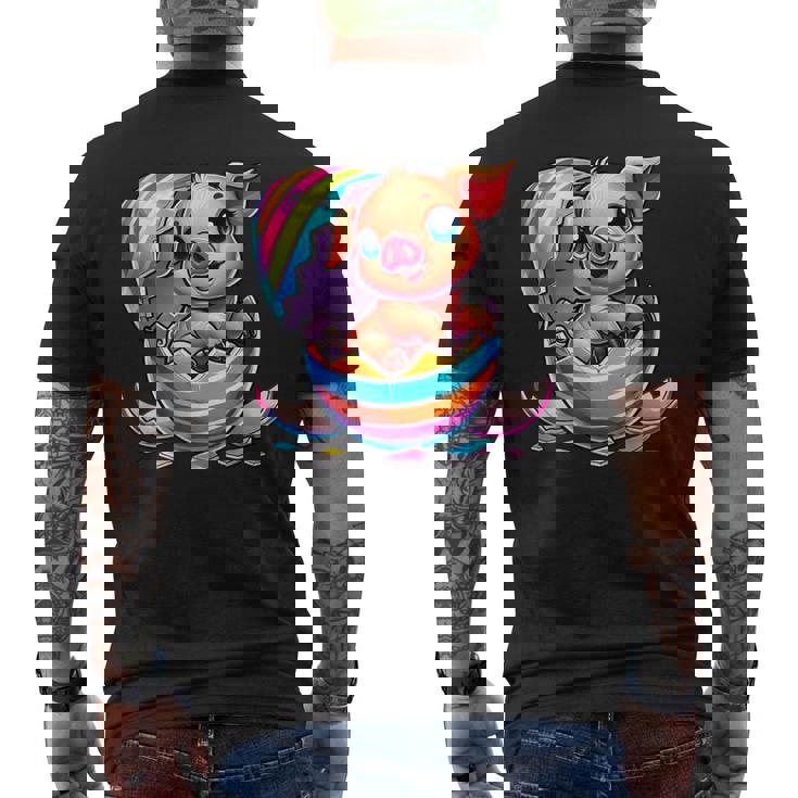 イースターエッグのかわいい赤ちゃん豚の漫画アート。 メンズTシャツ バックプリント