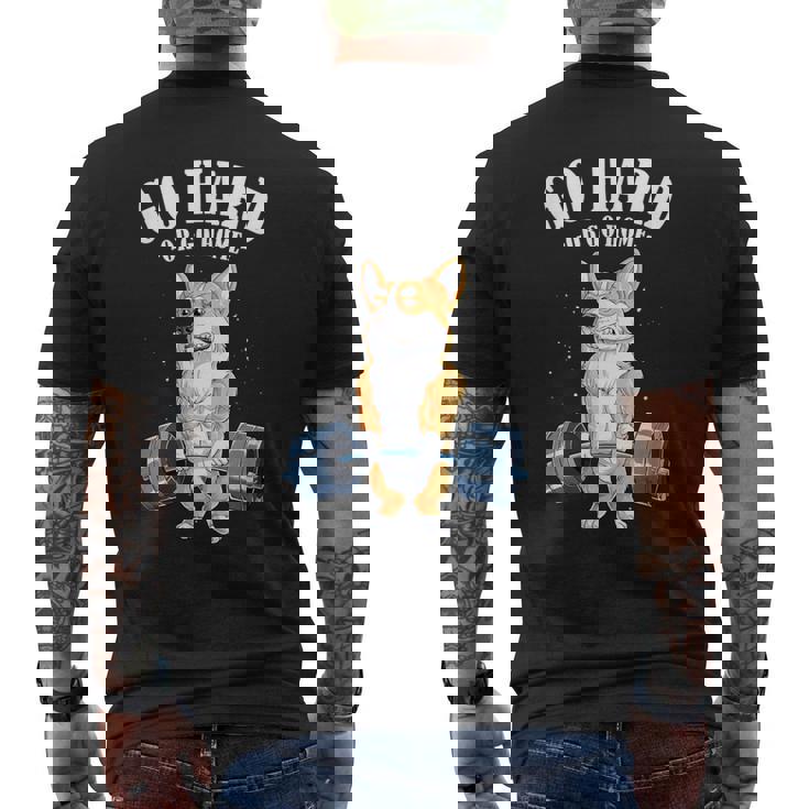 ウェルシュ・コーギー いぬ 犬 筋トレ 筋肉 バーベル ウエイトリフティング メンズTシャツ バックプリント