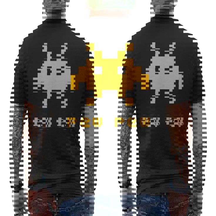 エイリアンインベーダーズピューピュースペース8ビットレトロビデオゲームギフト メンズTシャツ バックプリント