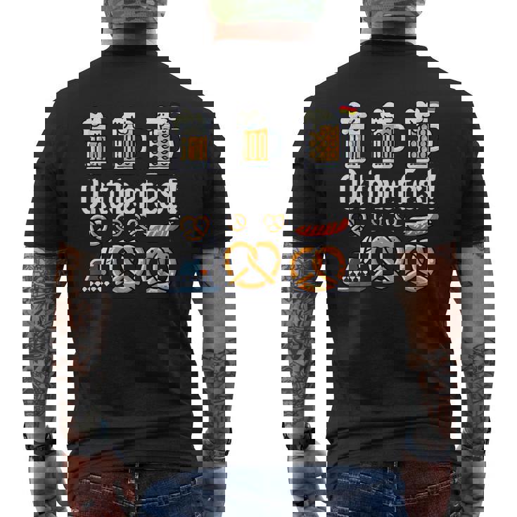 オクトーバーフェストをモチーフにしたビールジョッキ、ヴィースンのプレッツェル メンズTシャツ バックプリント