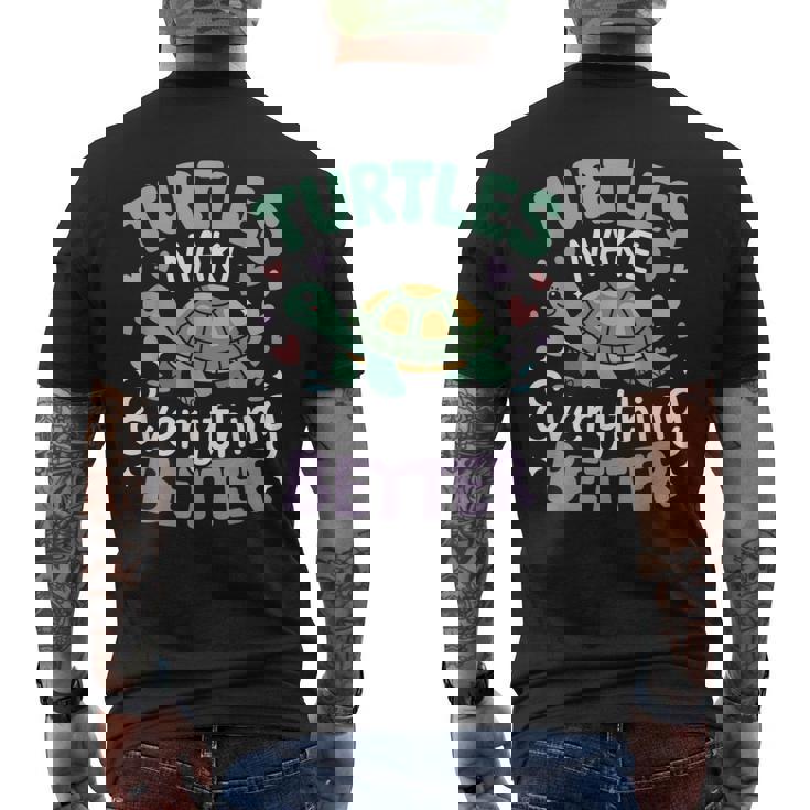 カメがすべてを良くするかわいい陸亀 メンズTシャツ バックプリント