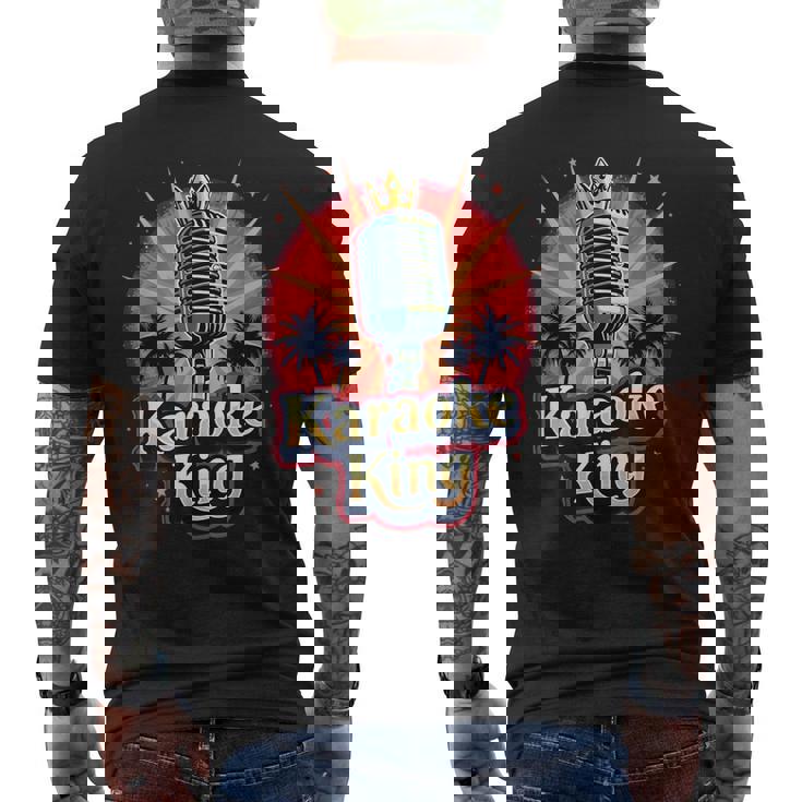 カラオケ愛好家のための面白いカラオケキング メンズTシャツ バックプリント