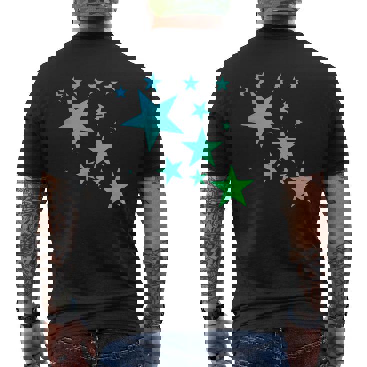 カラフルなグリーンブルーの星、星柄デザイン。 メンズTシャツ バックプリント
