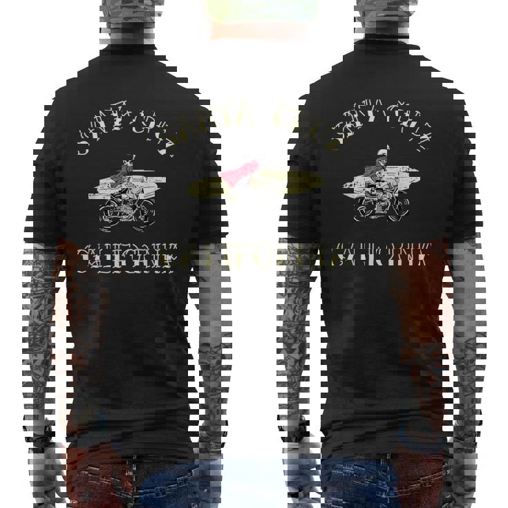 カリフォルニア州サンタクルーズトラベリングサーファー メンズTシャツ バックプリント