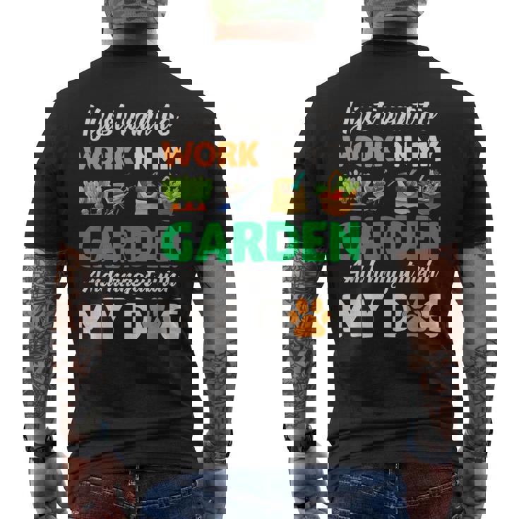 ガーデニング 犬 ペット好き 庭師 庭 ペット ギフト 植物 メンズTシャツ バックプリント