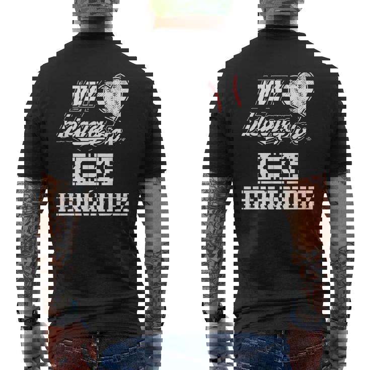 キケ・ヘルナンデスのゲームデー メンズTシャツ バックプリント