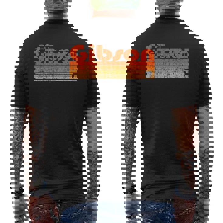 ギブソン、アーカンソーレトロ80年代スタイル メンズTシャツ バックプリント