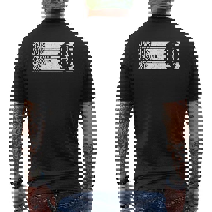 クラシックアーツの5速マニュアルトランスミッションで訓練されています。 メンズTシャツ バックプリント