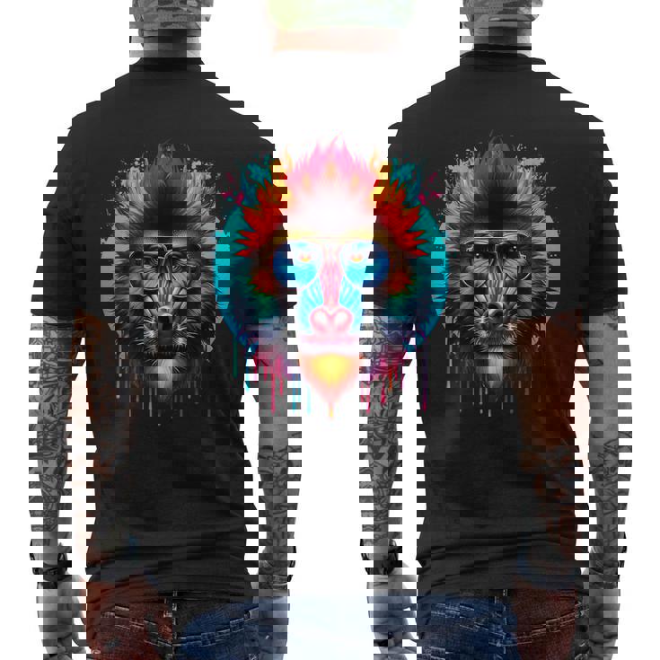 クールなタイダイサングラスマンドリルイラストアート メンズTシャツ バックプリント