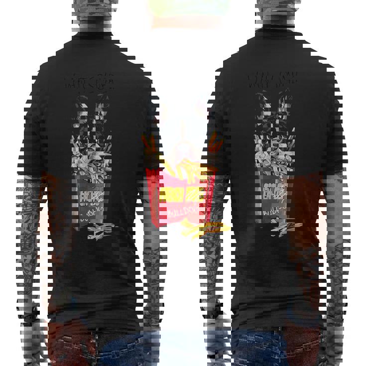 クールなフレンチブルドッグがフライドポテトを食べるグラフィッククールなデザイン。 メンズTシャツ バックプリント