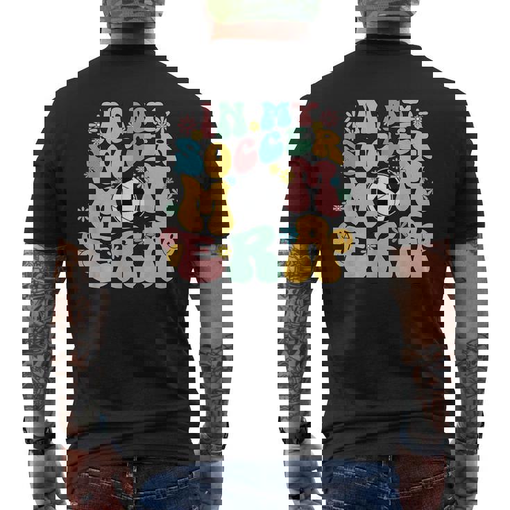 サッカーママ時代 面白いスポーツファンへのギフトアイデア メンズTシャツ バックプリント