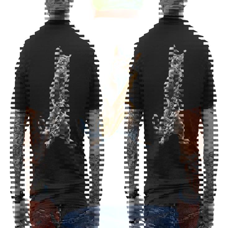 サックスを演奏する面白い猫 ジャズ サックス ミュージシャン サクソフォニスト メンズTシャツ バックプリント