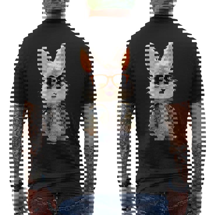 サングラスをかけたうさぎ 茶色のうさぎ かわいいうさぎ メンズTシャツ バックプリント