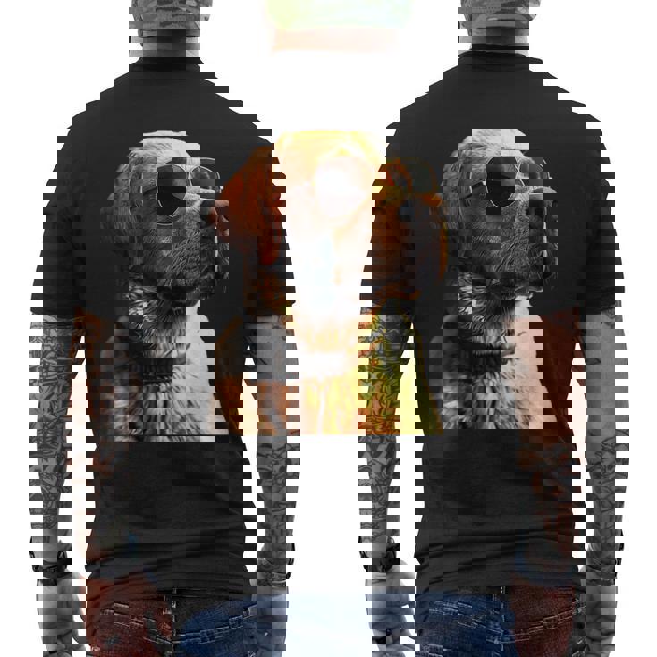 サングラスをかけたラブラドール・レトリバー 愛犬ラブラドール メンズTシャツ バックプリント