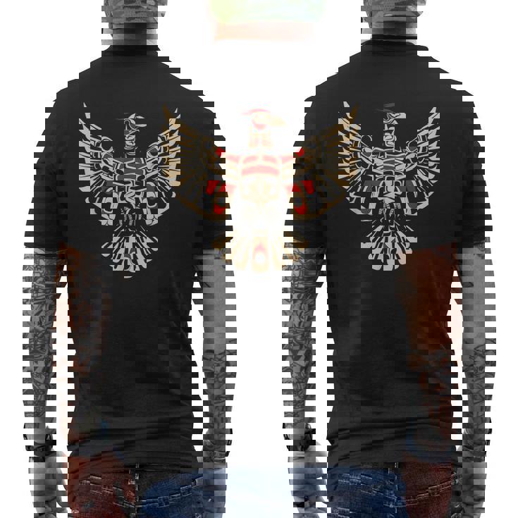 サンダーバード ノースウェスト ネイティブアメリカン 部族 誇り高い遺産 メンズTシャツ バックプリント