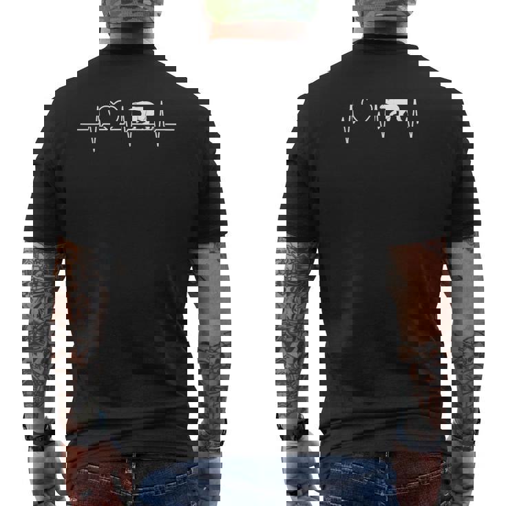 シロクマのクールなハートビートデザイン。 メンズTシャツ バックプリント