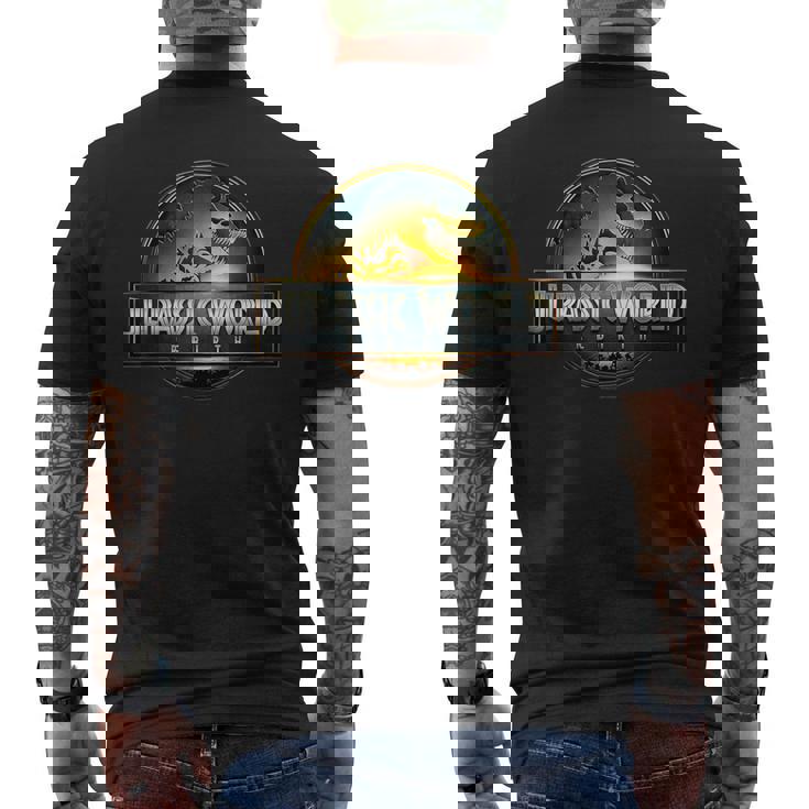 ジュラシック・ワールド リバース ムービーロゴ メンズTシャツ バックプリント