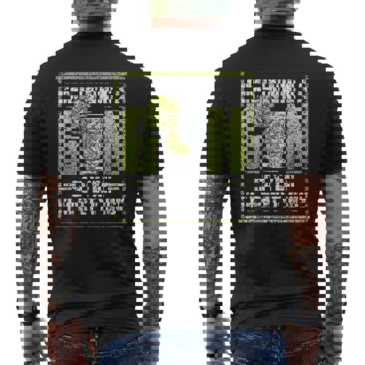 ジンを飲んでるんだ。 恋人 ドリンク ジンズ アルコール ジン メンズTシャツ バックプリント