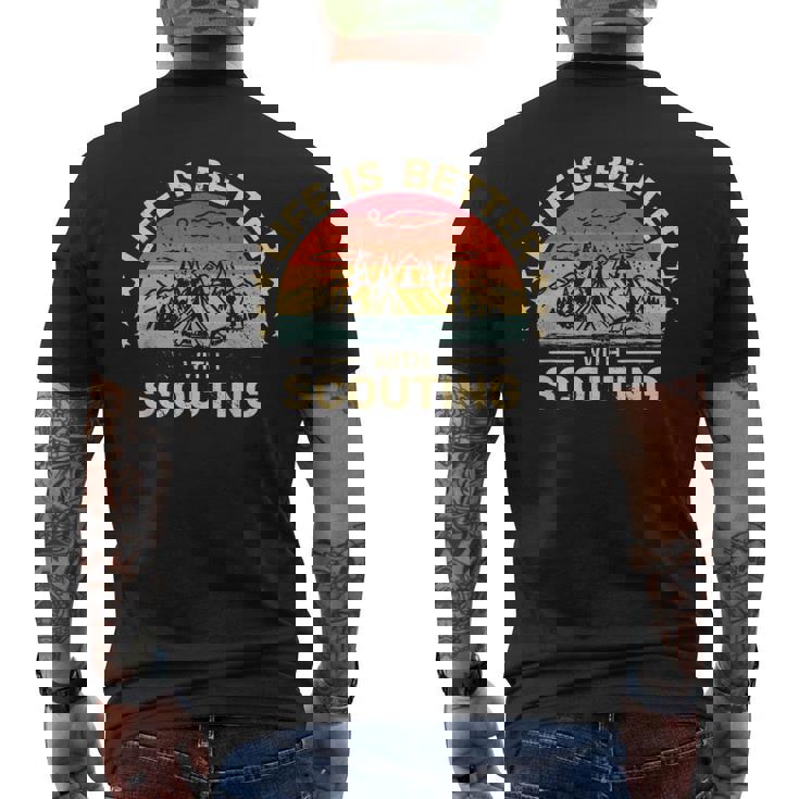 スカウトキャンプボーイハイキングスカウトでlife Is Better メンズTシャツ バックプリント