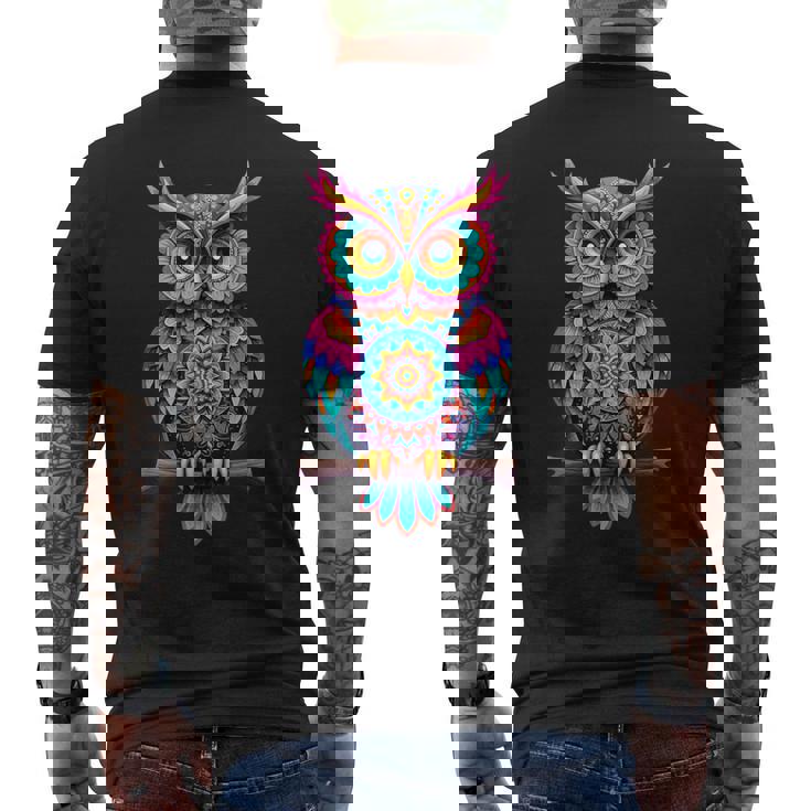 ストリートアートファンのためのストリートアートフクロウ、アーティストスプレー。 メンズTシャツ バックプリント