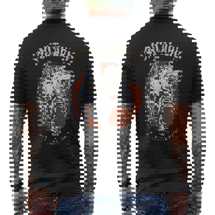 スピノサウルス 白亜時代の生き物 恐竜ファン向け メンズTシャツ バックプリント